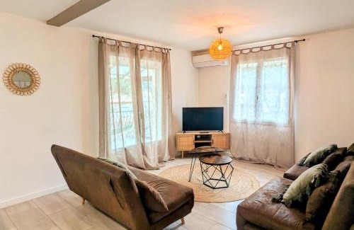 La Jetee Apartment | KiWi