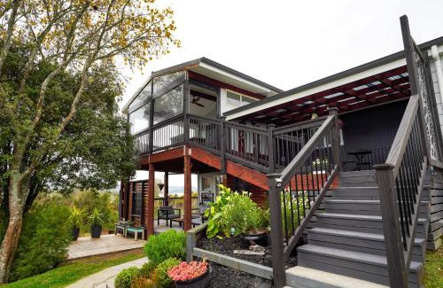 Ngongotaha House | Kiwi Retreat By Aotearoa Escapes