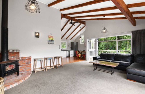 Havelock House | Kiwibach - Havelock Holiday Home