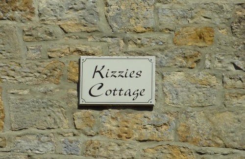 Guyzance House | Kizzie's Cottage