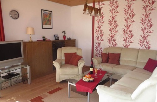 Waldkonigen House | Kläs Haus Eifelsonne