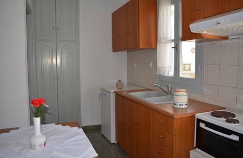 Herronisos Apartment | Klados Seaside Triple Studio