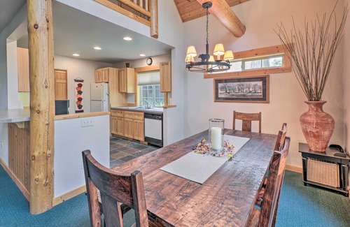 Klamath Falls Cottage | Klamath Falls Family Cottage: Hike & Explore!