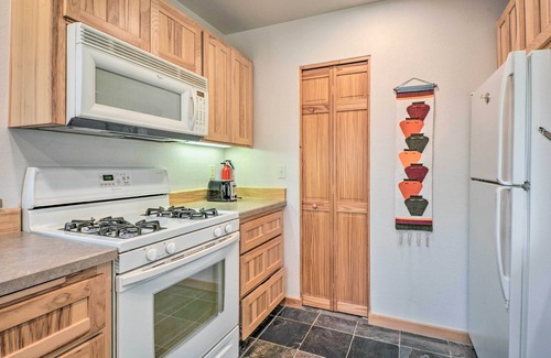 Klamath Falls Cottage | Klamath Falls Family Cottage: Hike & Explore!