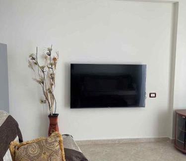 Mbrostar-Urë Apartment | Klara's Apartment