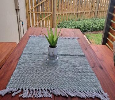 Oudtshoorn Apartment | Klein Karoo Wegbreuk