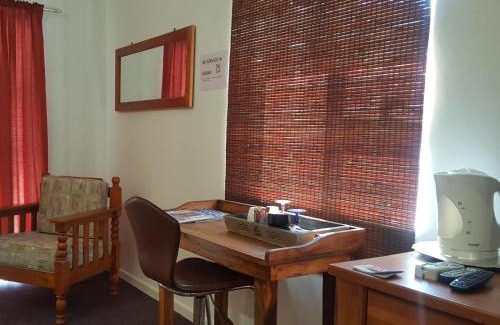 Vredefort House | Klein Parys