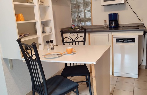 Haurup Apartment | Kleines Hofzimmer, Deutschland