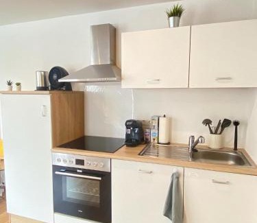 Neureut Sudlicher Teil Apartment | Kleines Juwel mit super Komfort - Fußbodenheizung, Regendusche, Waschmaschine