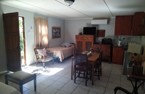 Calvinia House | Kleinplasie Guesthouse