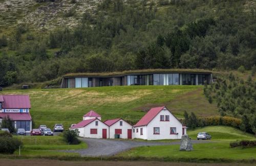 Fagurholsmyri Villa | Klettasel Villa