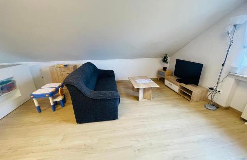 Sinzenich Apartment | Klimatisierte Ferienwohnung in Seenähe
