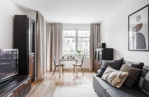 Olsztyn Apartment | Klimatyczny apartament 3-pokojowy