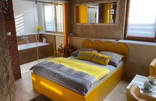 Gniezno Apartment | Klinkierowy Apartament z wanną dla Dwojga