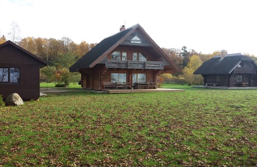 Limbazi Municipality House | Klintskalni 1 - Beautiful big house on beach