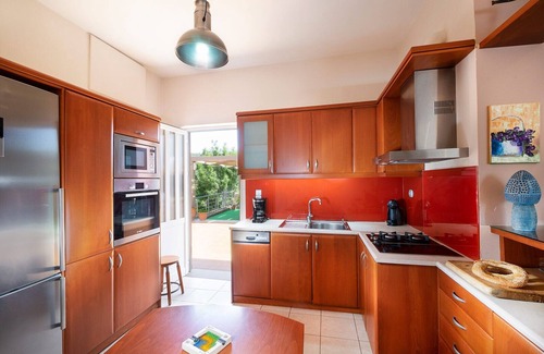 Vatolakkos Villa | Klironomos Art Villa, 6 BD, 4 BA, private pool