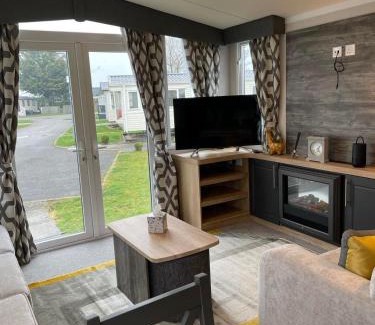 Kirby Misperton House | KMH Caravans at Flamingo Land