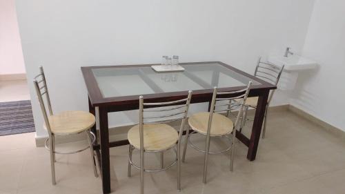 Payyanur Hotel | KMH RESIDENCY
