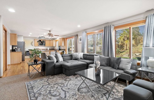 Kent House | KN3: PALM VILLA