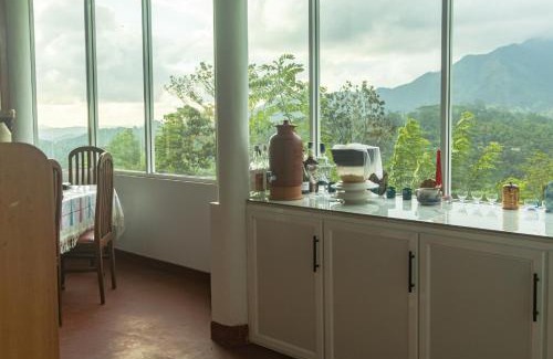 Gomagoda Villa | Knight's Dale Knuckles Holiday Bungalow