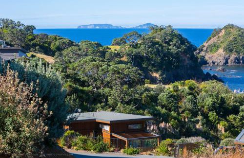 Tutukaka Bed & Breakfast | Knights in Residence