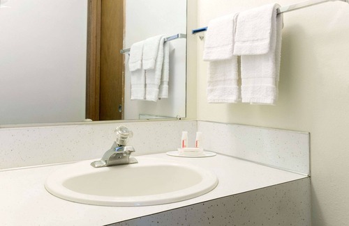 Baker City Hotel | Knights Inn Baker City