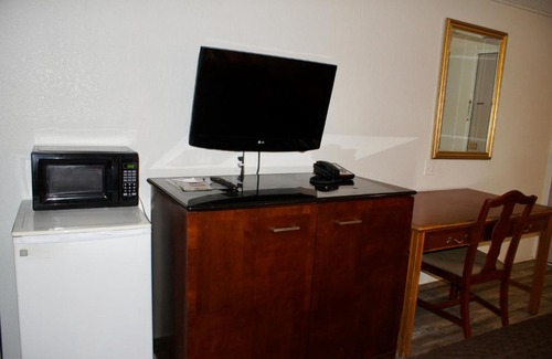 Bridgeport Hotel | Knights Inn Bridgeport Frankenmuth