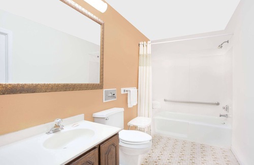 Emporia Hotel | Knights Inn Emporia