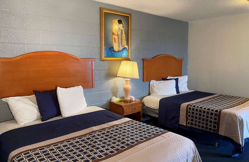 Fairview Hotel | Knights Inn Fairview