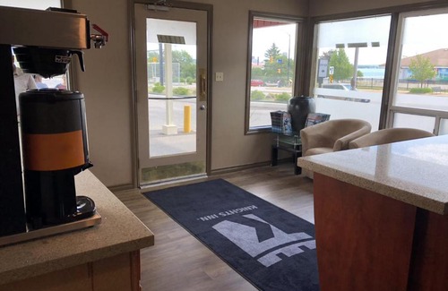Fort Erie Hotel | Knights Inn Fort Erie
