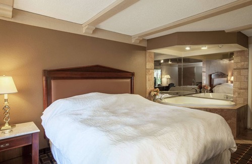 South Greensburg Hotel | Knights Inn Greensburg