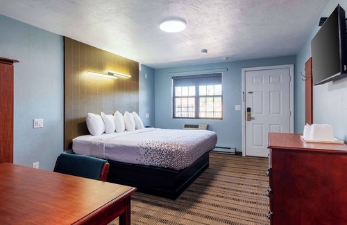 North Attleboro Hotel | Knights Inn North Attleboro