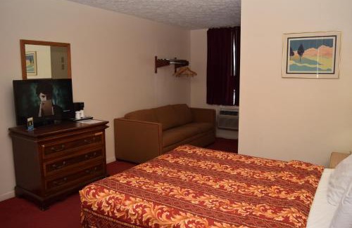Oswego Hotel | Knights Inn Oswego East