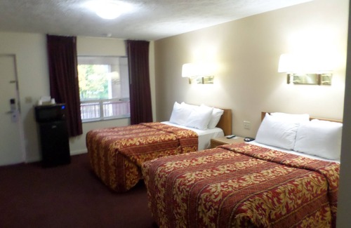 Oswego Hotel | Knights Inn Oswego