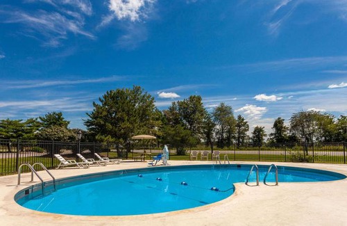 Seymour Hotel | Knights Inn - Seymour