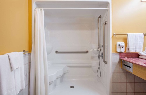 Jacksonville Hotel | Knights Inn Woodstock