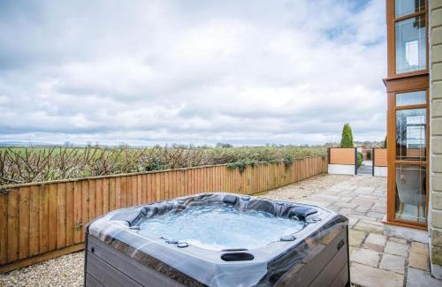 Narberth House | Knights Rest - 4 Bed Holiday Home - Princes Gate