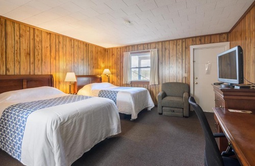 Hillsville Hotel | Knob Hill Motor Lodge