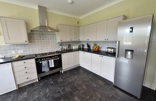 Alness House | Knocklea