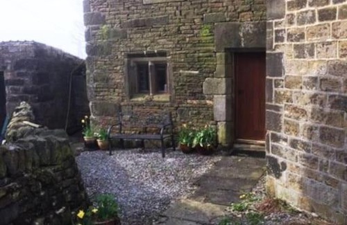 Lumbutts Apartment | Knoll Top Cottage