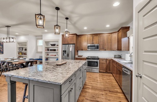 North Chattanooga House | Knollbrook Gardens