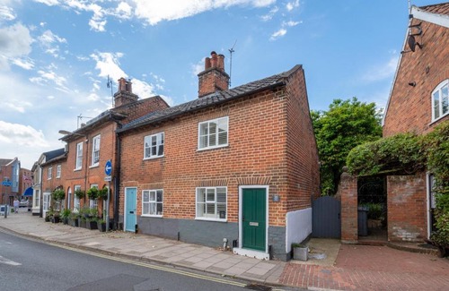 Martlesham Heath House | Knot Cottage