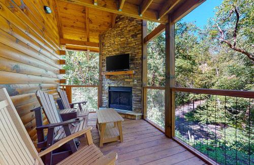 Chalet Village North House | Knotty Escape