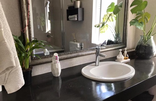 Hunter's Home House | Knysna Budget Friendly Stay