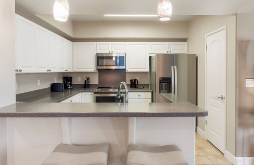 Ko Olina Condo | Ko Olina Kai 1059F by Gather: Lux Condo w/Lanai, Pool & Walk to Beach