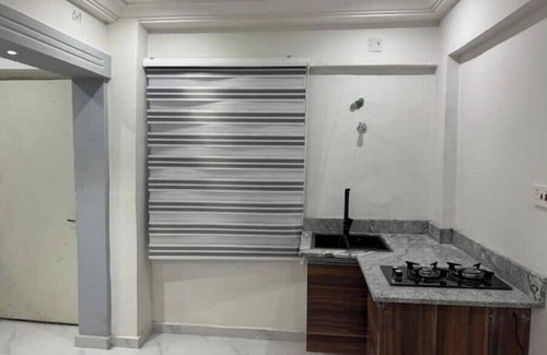 Roman Ridge Condo | Kobbys Brands offers accommodation along the Accra-Team Motorway.