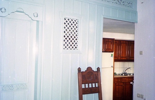 Skiros Apartment | Kochylia trad. House 5 (sea blue) in a quiet central location