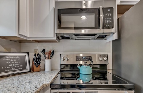 Branson Condo | Koda Bear's Hickory Retreat