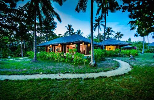 Nuea Khlong Resort | Koh Jum Beach Villas "A member of Secret Retreats"