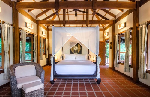 Nuea Khlong Hotel | Koh Jum Beach Villas “A member of Secret Retreats”